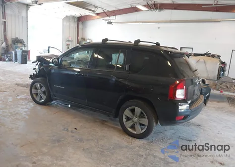 2016 Jeep Compass Sport z USA, uszkodzony, nr VIN 1C4NJCBA7GD621393